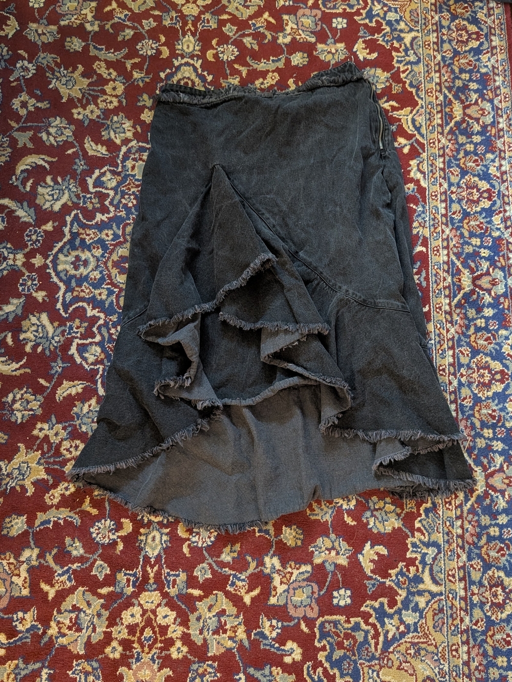 Black Ruffled Midi Skirt - Women's Casual Layered Design